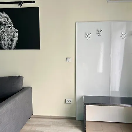 Apartman Flower 4 *